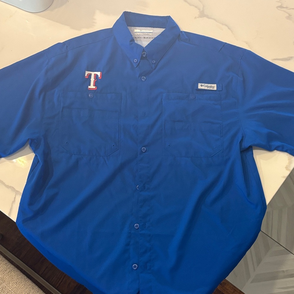 Texas Rangers Columbia PFG Men’s Blue Short-Sleeve Button-Down Performance Shirt